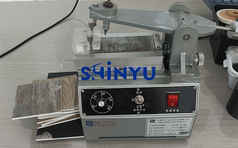 Scratch resistance testing machine