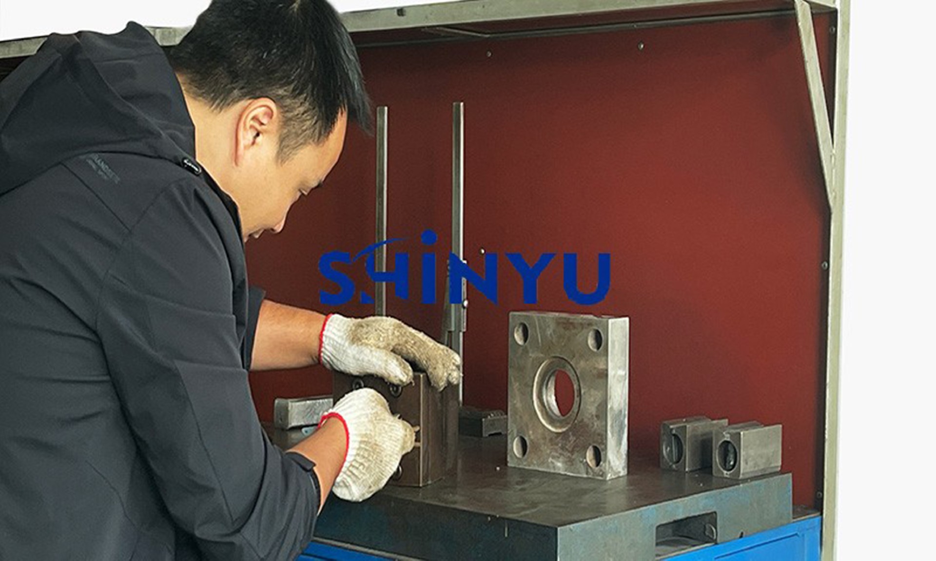模具检测.jpg